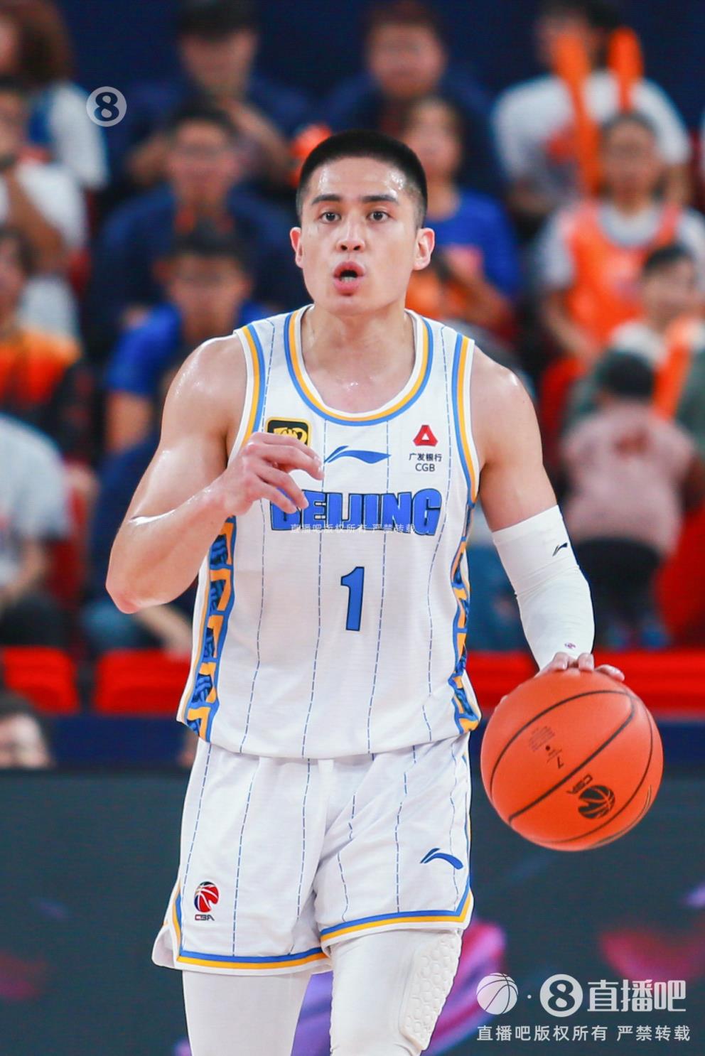 第四節(jié)先生！陳盈駿9中3得11分2板9助&11分全部為第四節(jié)所得！